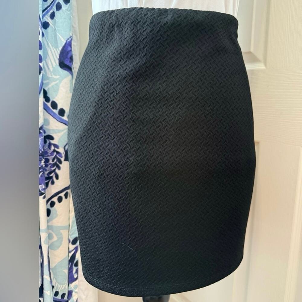 Xhilaration Black Mini Skirt Size S - Picture 4 of 5